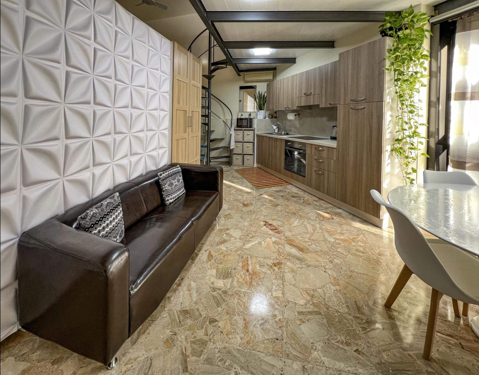 Loft32Pavia, Moderno Appartamento Di 60Mq In Zona Stazione Exterior photo